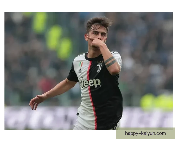 迪巴拉无球跑动表现稳健，成为球队进攻的重要支点