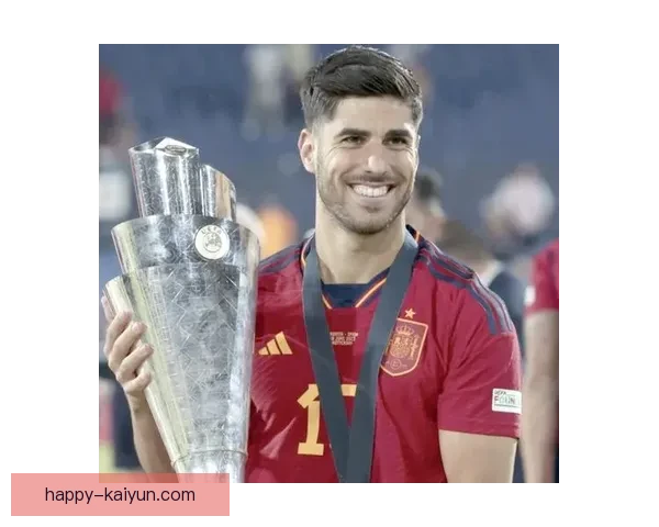 阿森西奥转会传闻引发关注，未来去向仍待确定